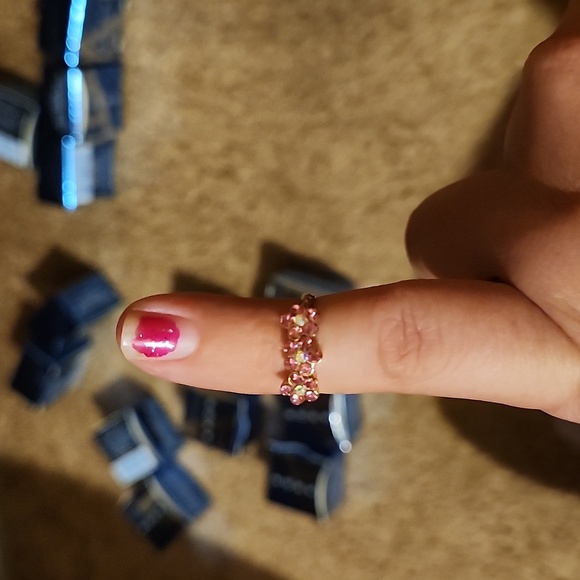 Ring - Picture 2 of 3